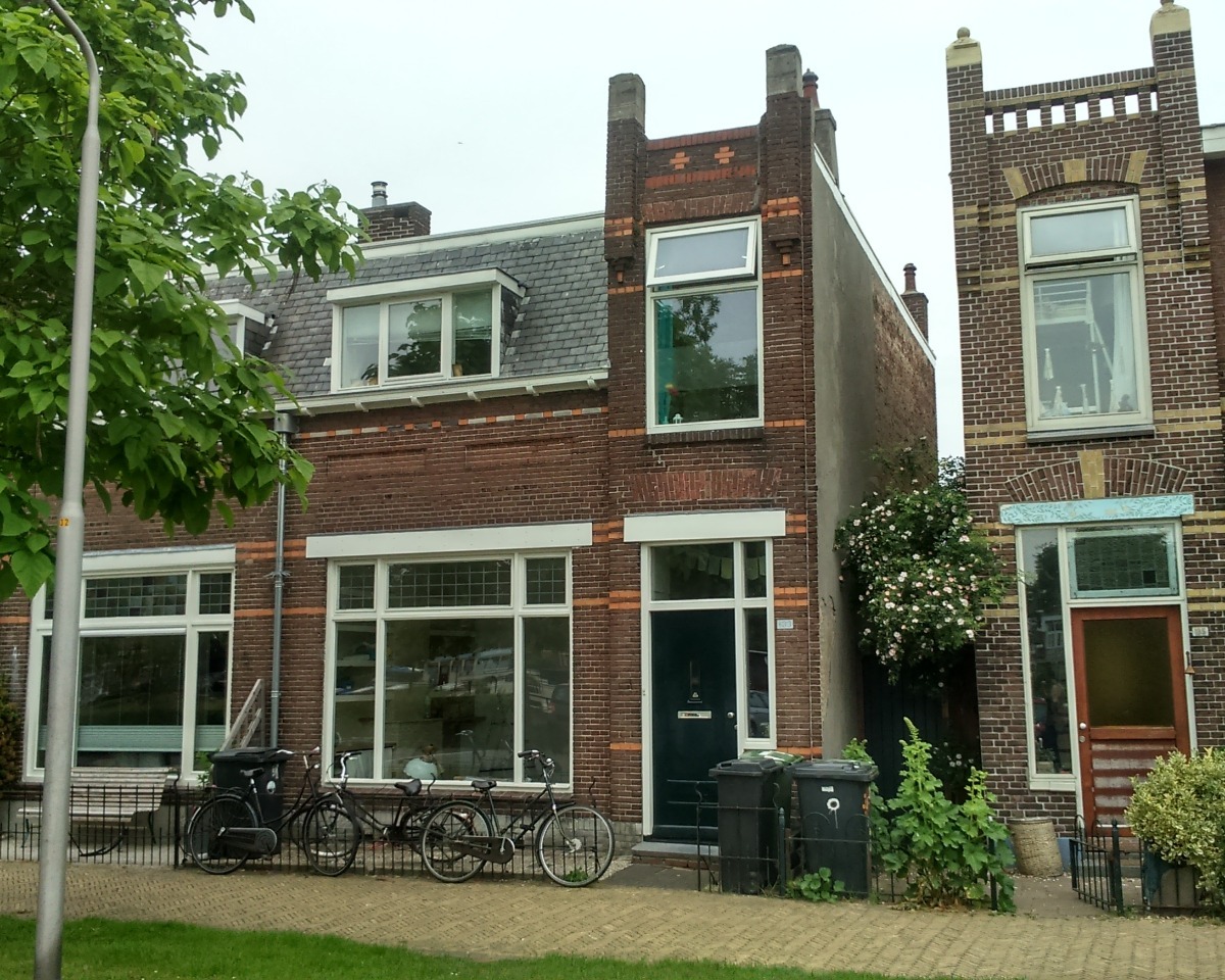 Kamer te huur aan de Emmakade in Leeuwarden