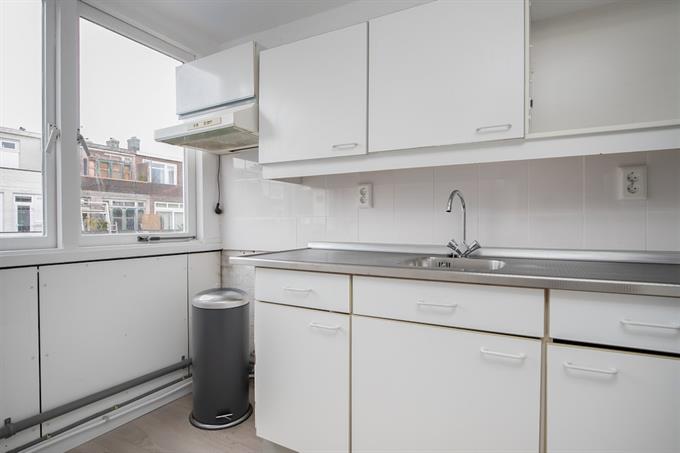 Zimmer bei Spruytstraat In Rotterdam
