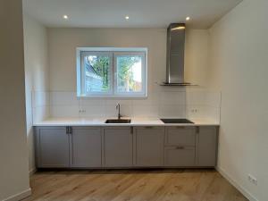 Appartement te huur 1500 euro Strevelsweg, Rotterdam