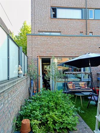 Kamer in Amsterdam, Bijlmerdreef op Kamernet.nl: Room for 2 foreign female studend