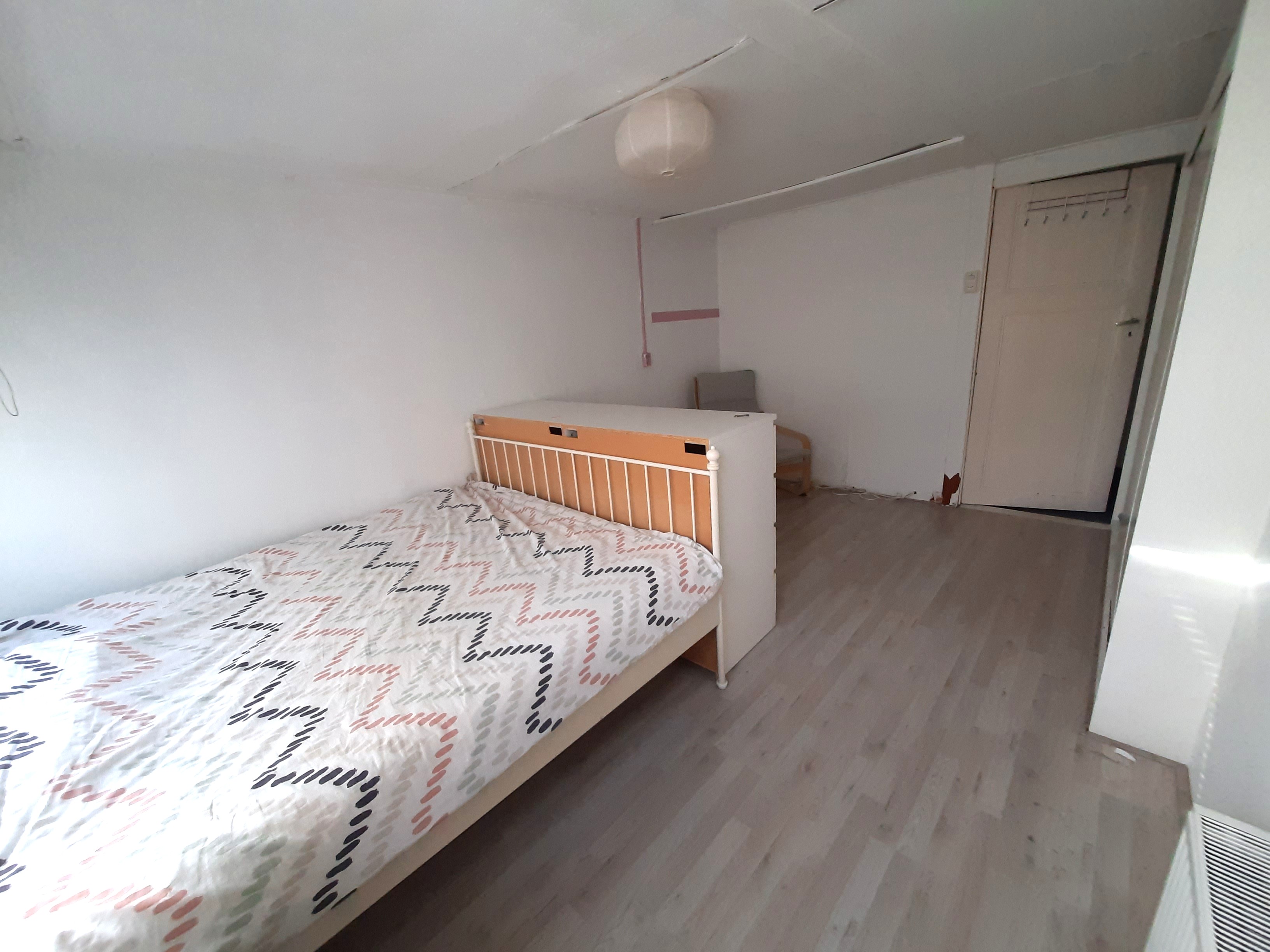 Kamer te huur in Haarlem – Waldeck Pyrmontstraat – foto 3