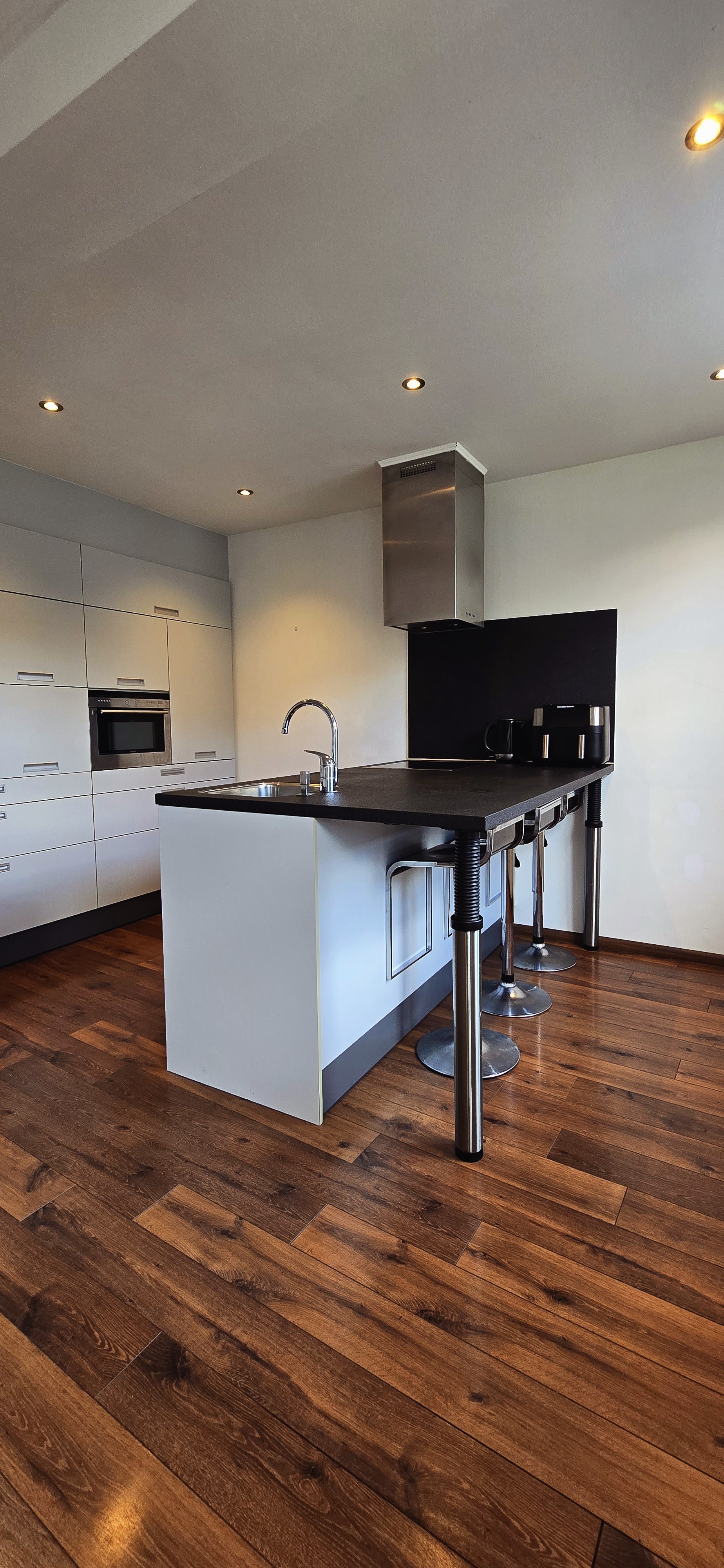 Kamer te huur in Roermond – Venlosepoort – foto 2