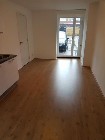 Studio for rent 800 euro Oosterhamrikkade, Groningen