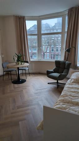 Studio bei Henegouwerlaan In Rotterdam