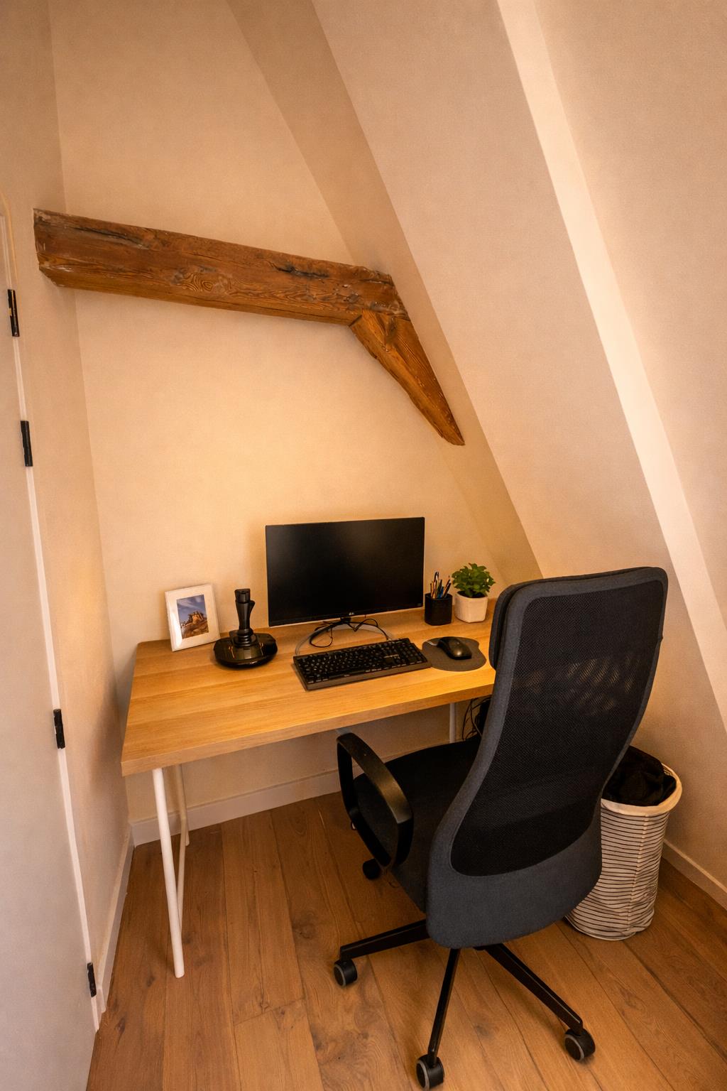 Appartement aan Noordeinde, Delft 10