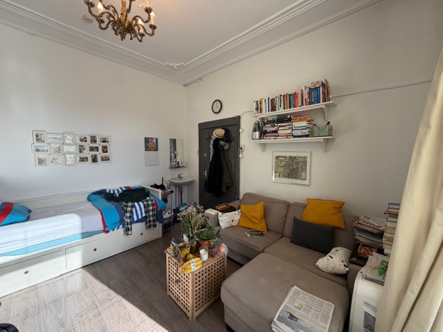Kamer aan Nieuweweg, Renkum 7