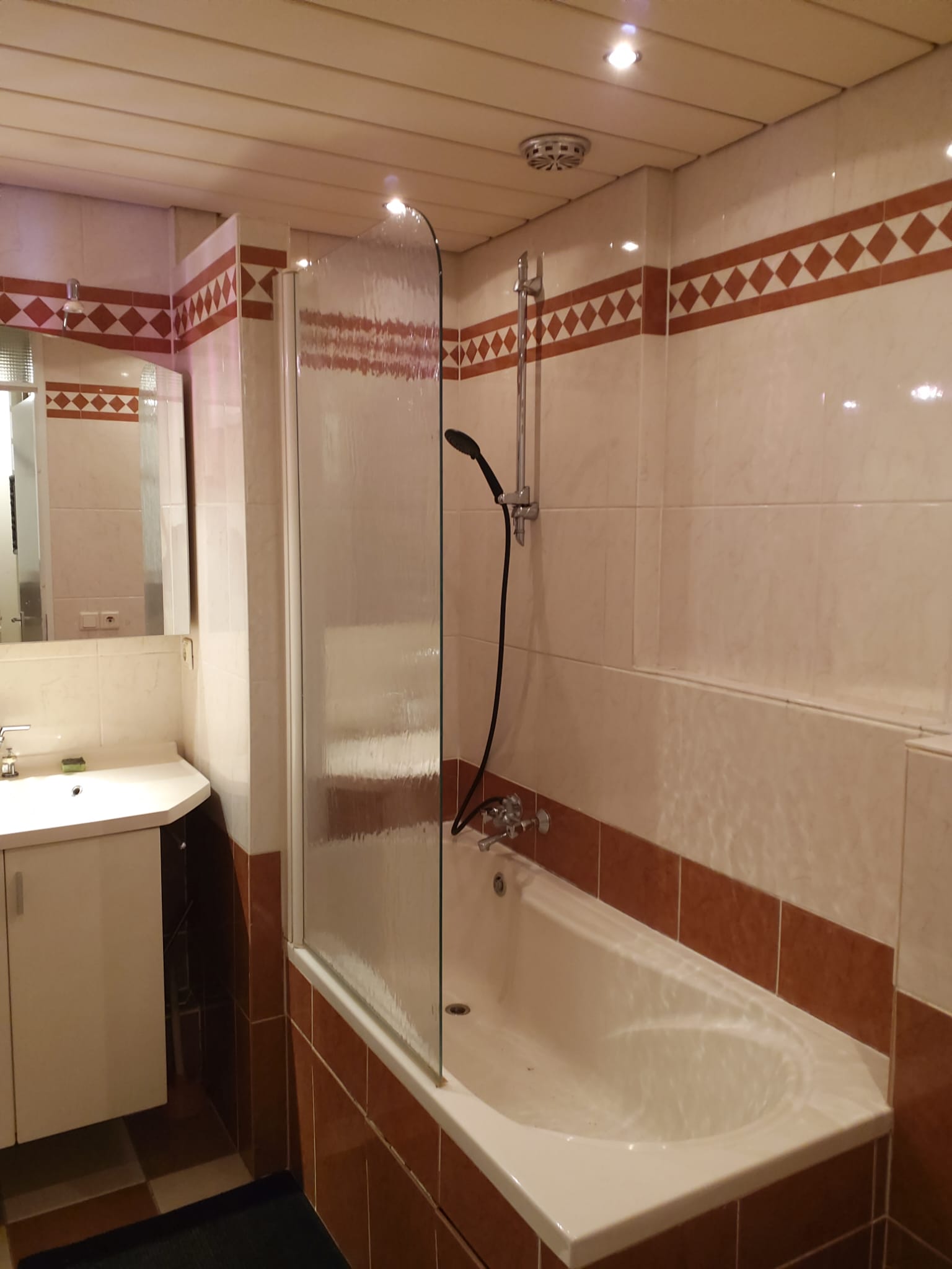 Kamer aan Digna Johannaweg, Hoogvliet Rotterdam 7