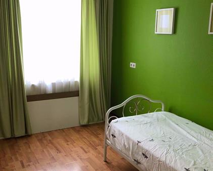 Room for rent 950 euro Van der Woudendijk, Den Haag