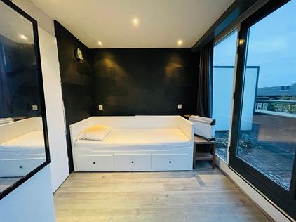Room for rent 850 euro Madeirapad, Amsterdam