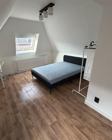Zimmer bei Grote Visserijstraat In Rotterdam