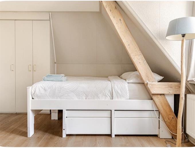 Studio bei Keizerstraat In Den Haag