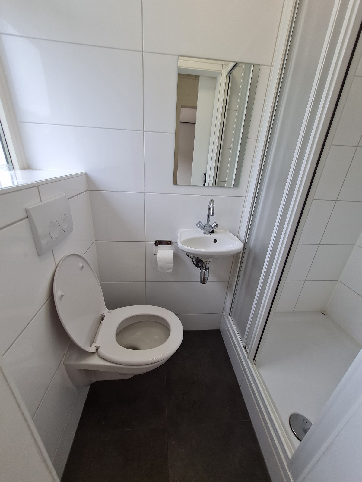 Kamer aan Perosistraat, Tilburg 5
