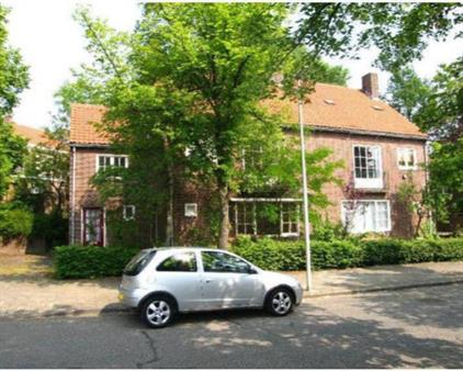 Room for rent 375 euro Van Lennepstraat, Heerlen