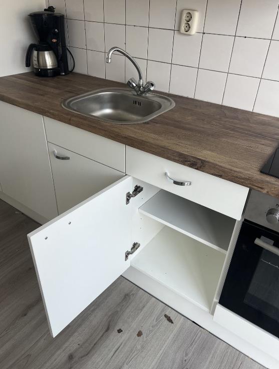 Kamer aan Kerspellaan, Emmen 5