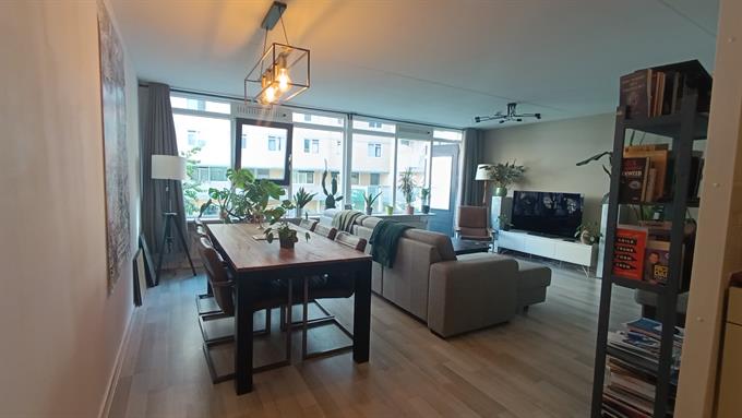 Zimmer bei Mariniersweg In Rotterdam