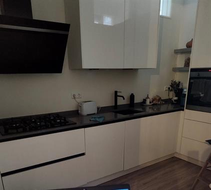 Room for rent 900 euro Willem Kuijperstraat, Den Haag