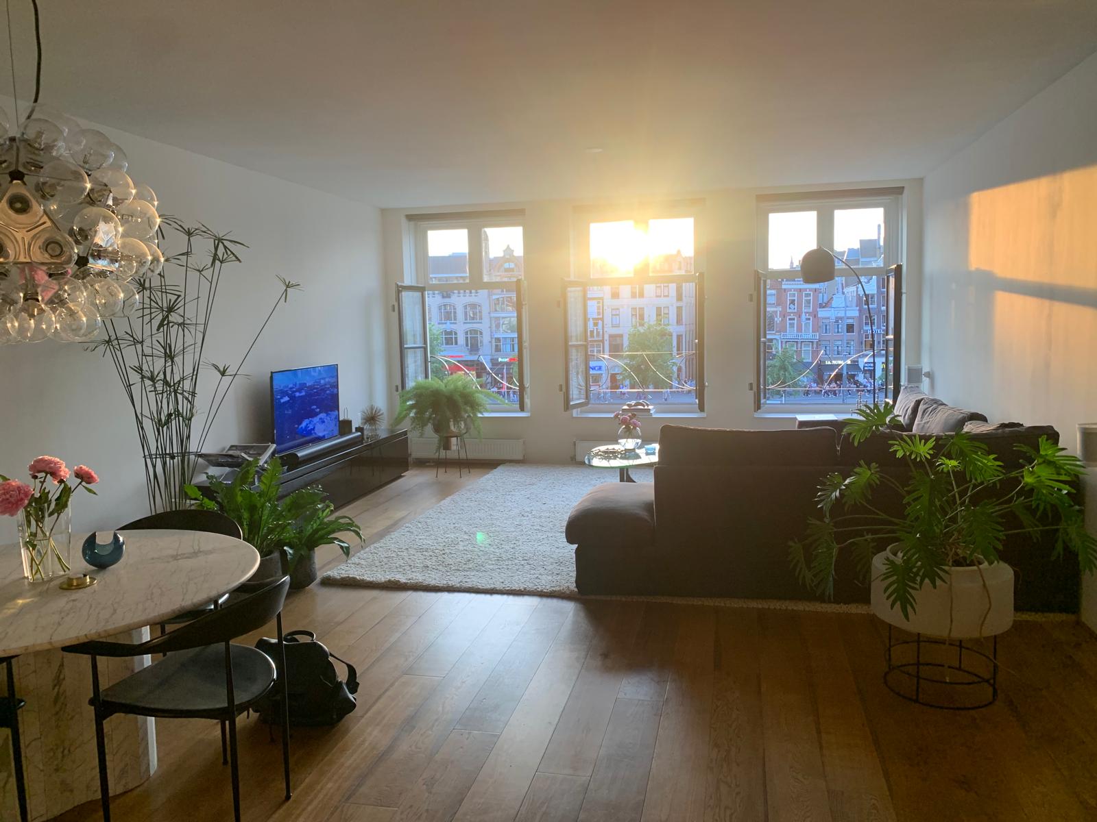 Appartement te huur in Amsterdam – Warmoesstraat – foto 1