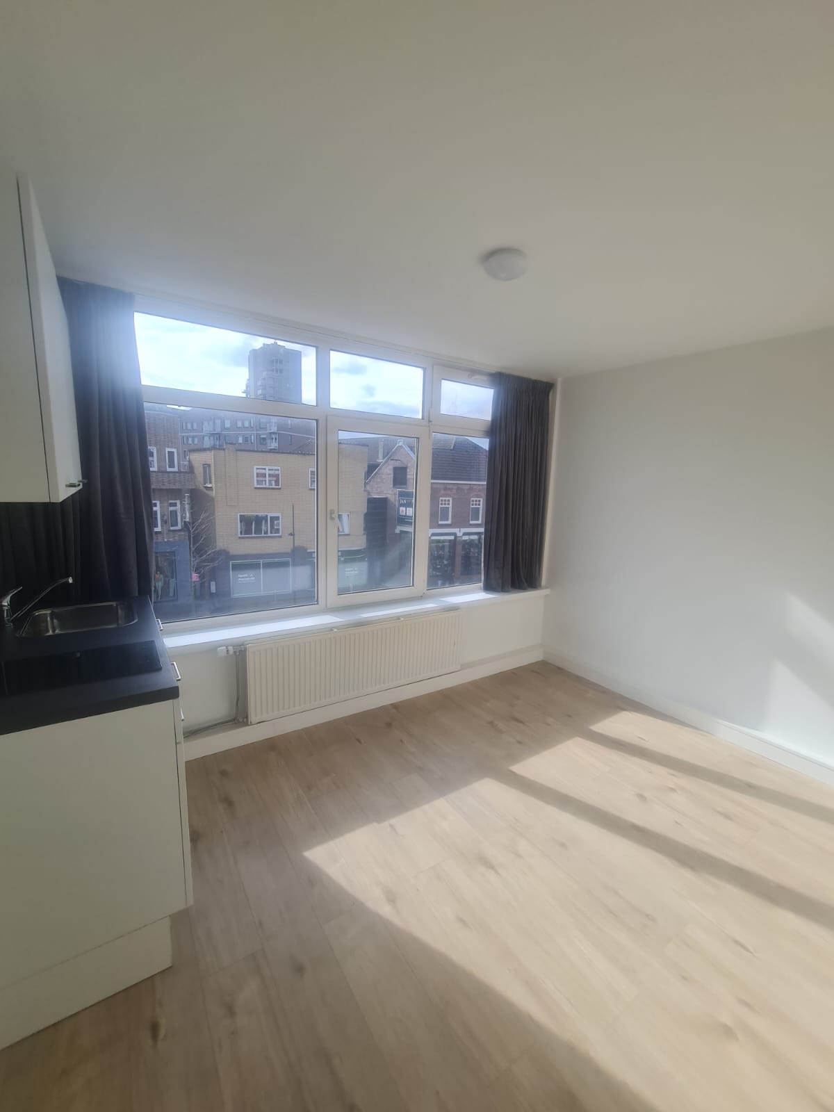 Kamer te huur in Emmen – Hoofdstraat – foto 3