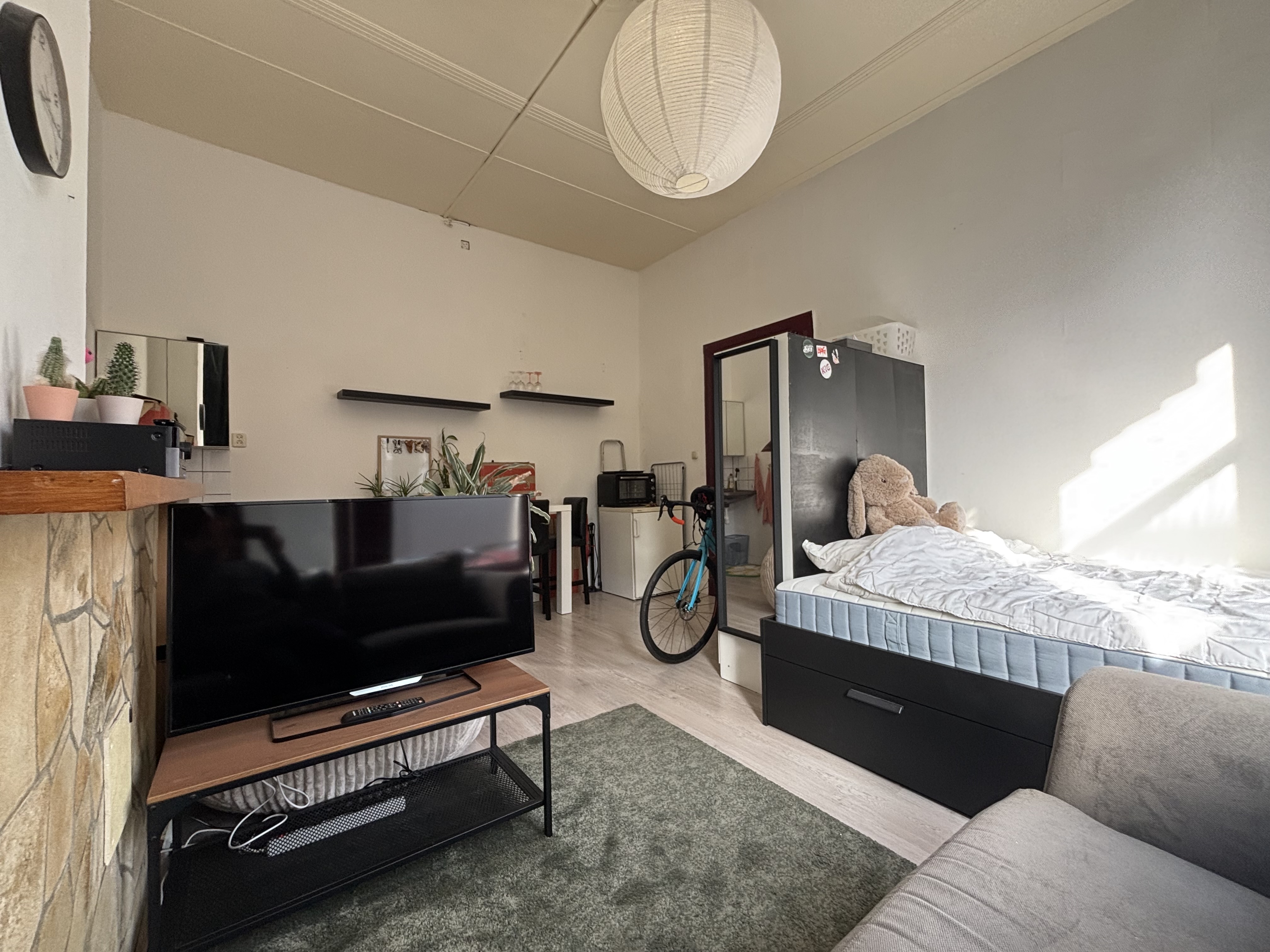 Kamer aan Kraneweg, Groningen 6