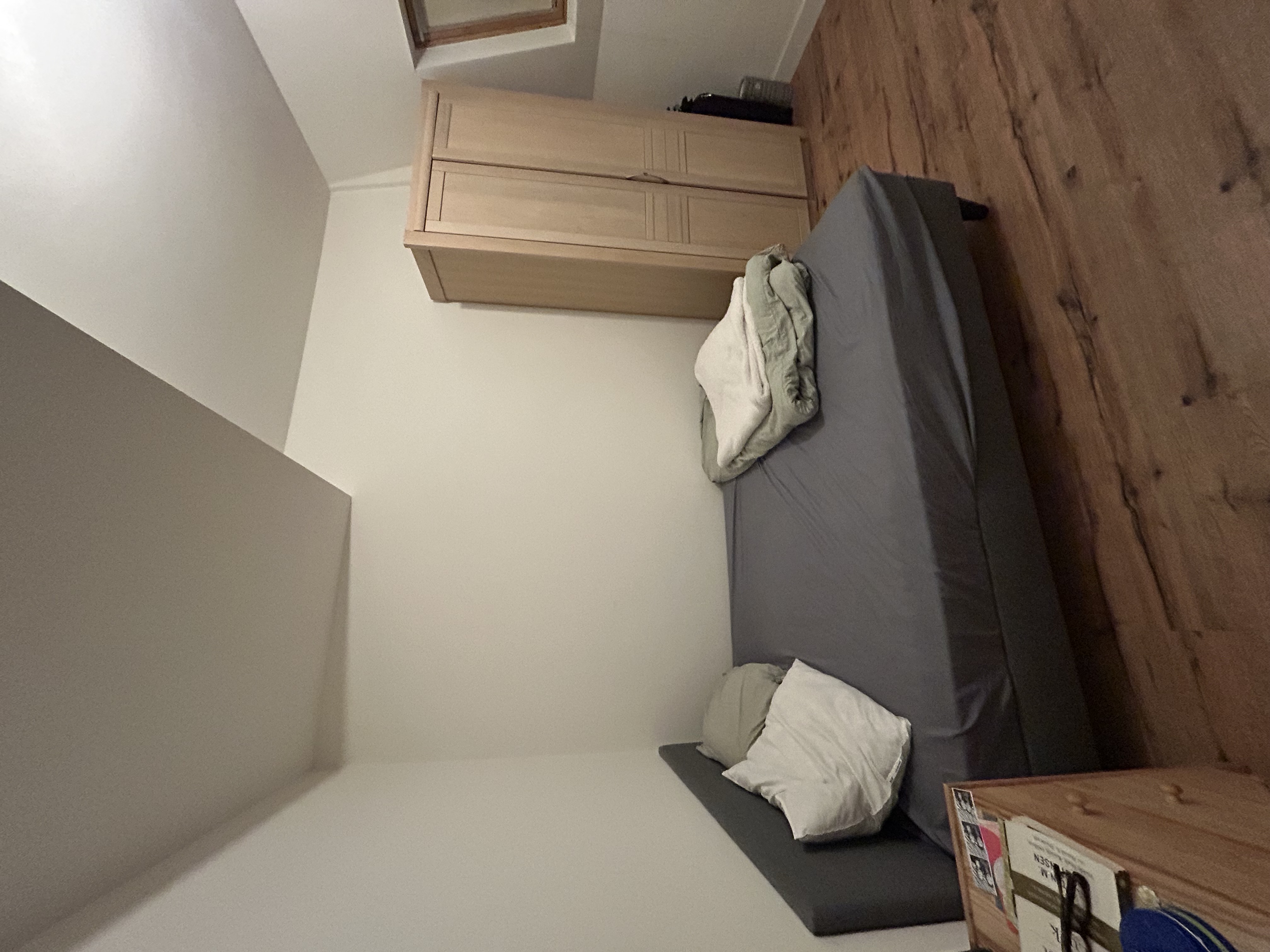 Kamer aan Tweede van Swindenstraat, Amsterdam 6