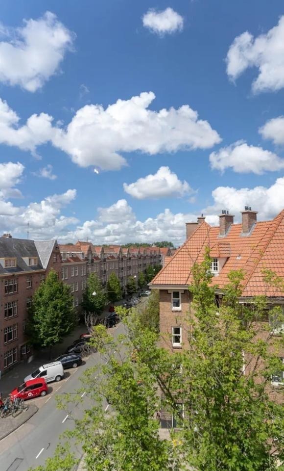 studios for rent on Hembrugstraat