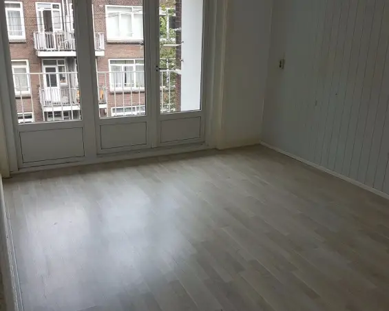 Kamer te huur aan de Schiedamseweg Beneden in Rotterdam