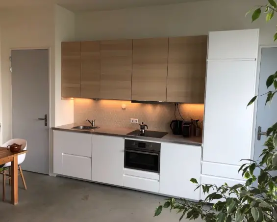 Studio te huur aan de Klaprozenweg in Amsterdam