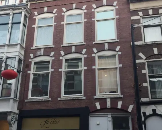 Kamer te huur aan de Gedempte Burgwal in Den Haag