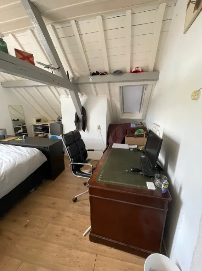 Kamer te huur aan de Voorstraat in Delft