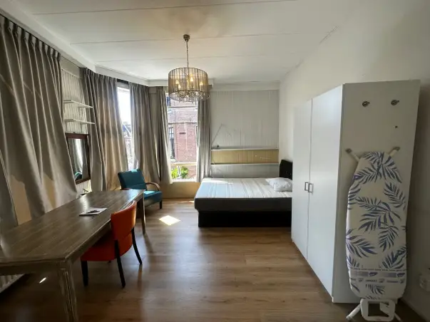 Kamer te huur aan de Haarlemmerstraat in Leiden