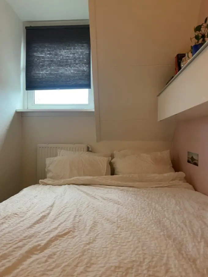 Kamer te huur aan de Meeuwenlaan in Amsterdam