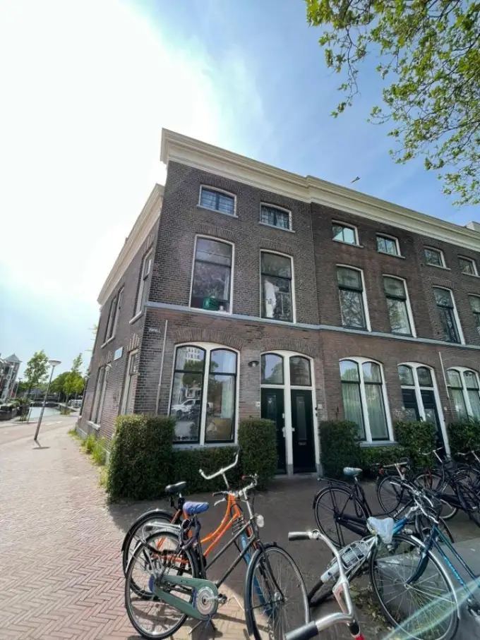 Kamer te huur aan de Parallelweg in Delft