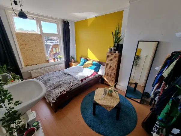 Kamer te huur aan de Warmoesstraat in Groningen