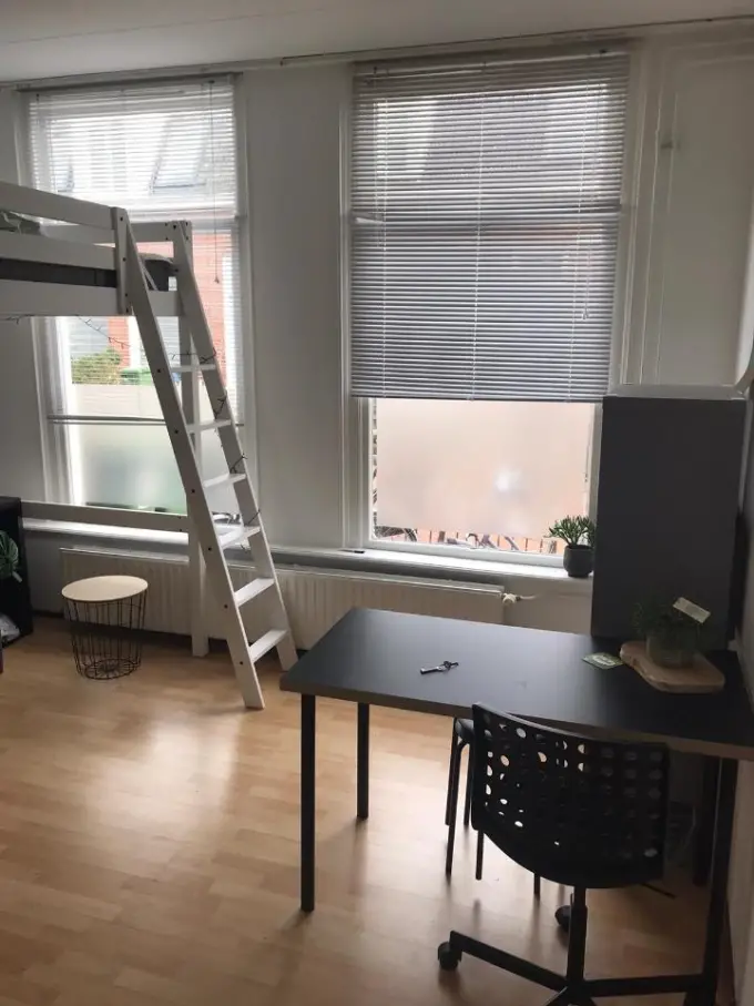 Kamer te huur aan de Pieter de Swartstraat in Leeuwarden