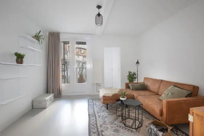 Appartement te huur aan de Eerste Hugo de Grootstraat in Amsterdam