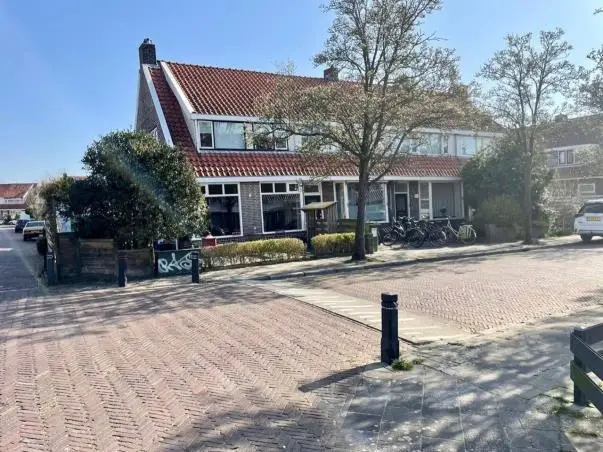 Kamer te huur aan de Dahliastraat in Leeuwarden