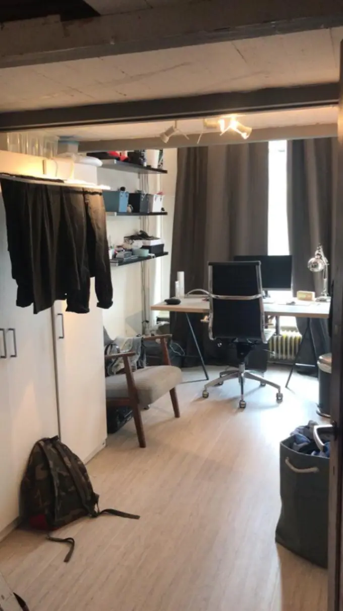 Kamer te huur aan de Voorstraat in Delft