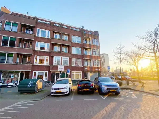 Studio te huur aan de Dirk Danestraat in Rotterdam