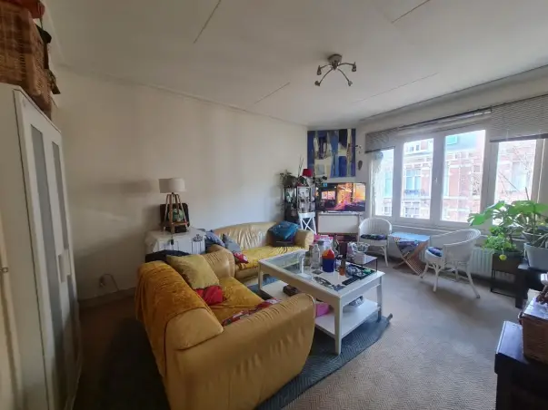 Kamer te huur aan de Tweede Helmersstraat in Amsterdam