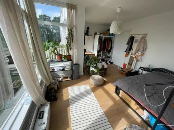 Kamer te huur aan de Ringdijk in Amsterdam