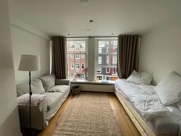 Kamer te huur aan de Spuistraat in Amsterdam