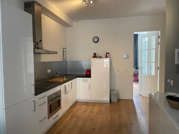 Appartement te huur aan de Klein-Coolstraat in Rotterdam