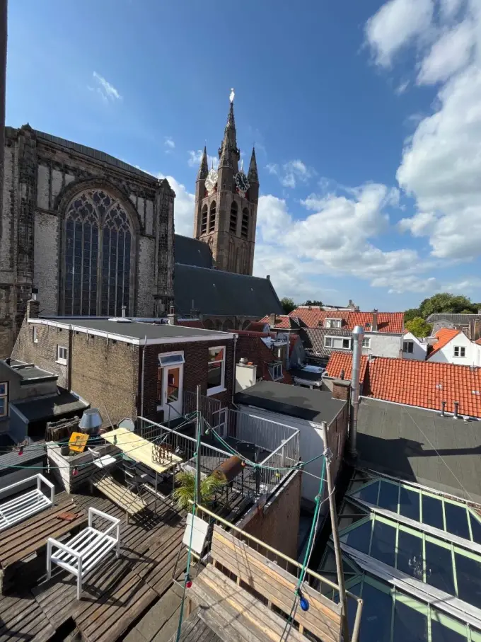 Kamer te huur aan de Voorstraat in Delft