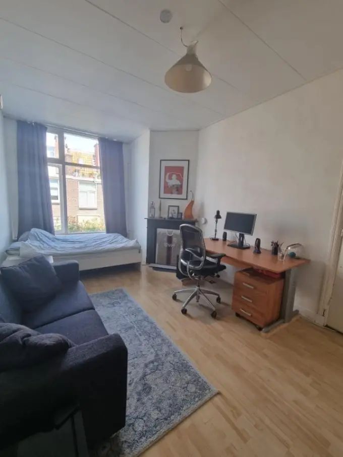 Kamer te huur aan de Hendrik van Deventerstraat in Den Haag