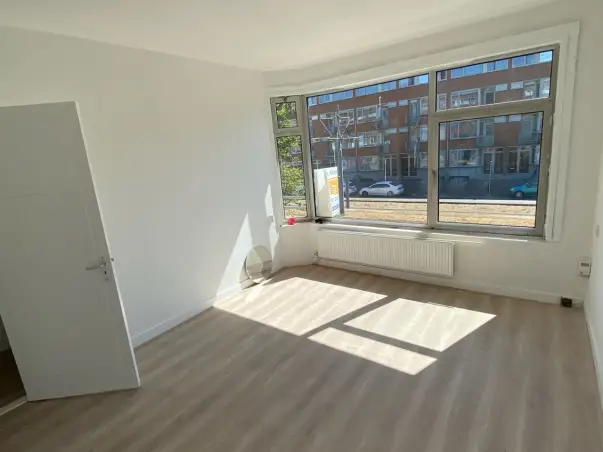 Kamer te huur aan de Rotterdamsedijk in Schiedam