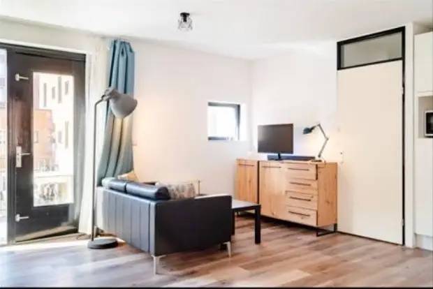 Appartement te huur aan de Taman Sapituin in Amsterdam