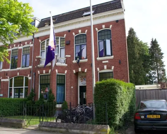 Kamer te huur aan de Emmastraat in Enschede