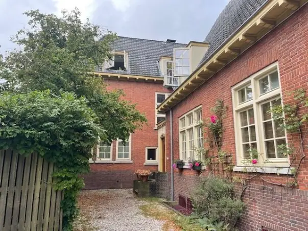 Kamer te huur aan de Schwerinlaan in Bussum