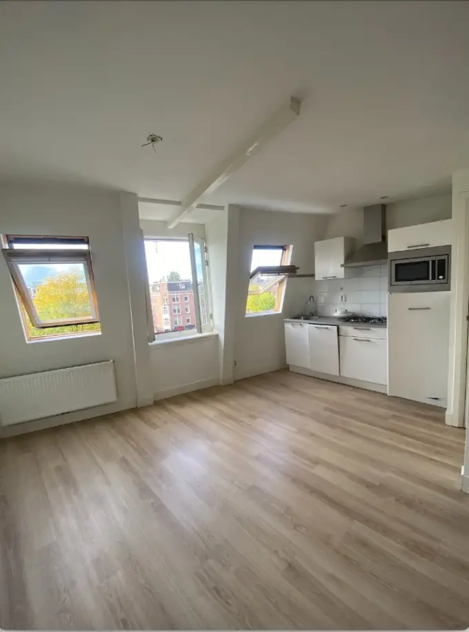 Appartement te huur aan de Ruysdaelkade in Amsterdam