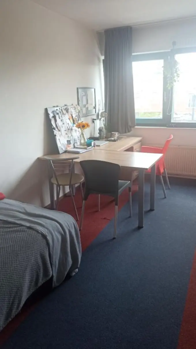 Kamer te huur aan de Zusterlaan in Delft